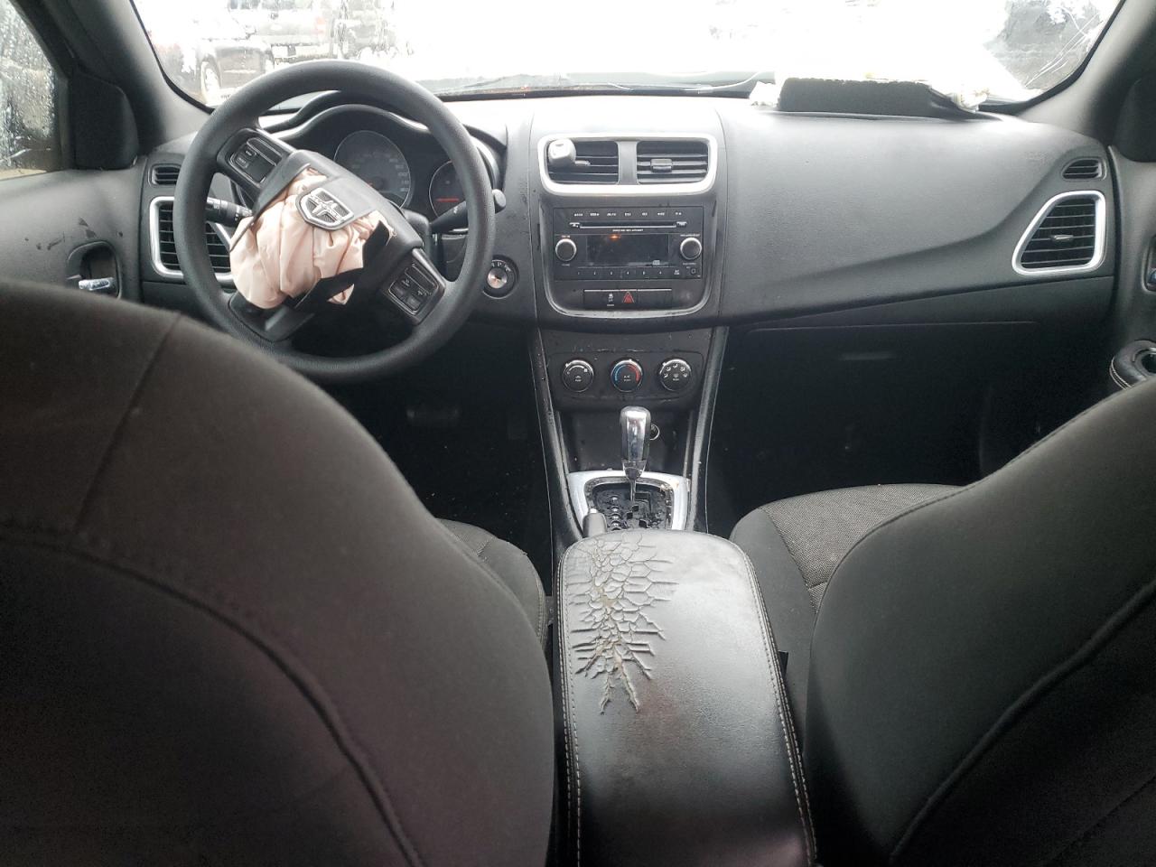 2013 Dodge Avenger - Image 8