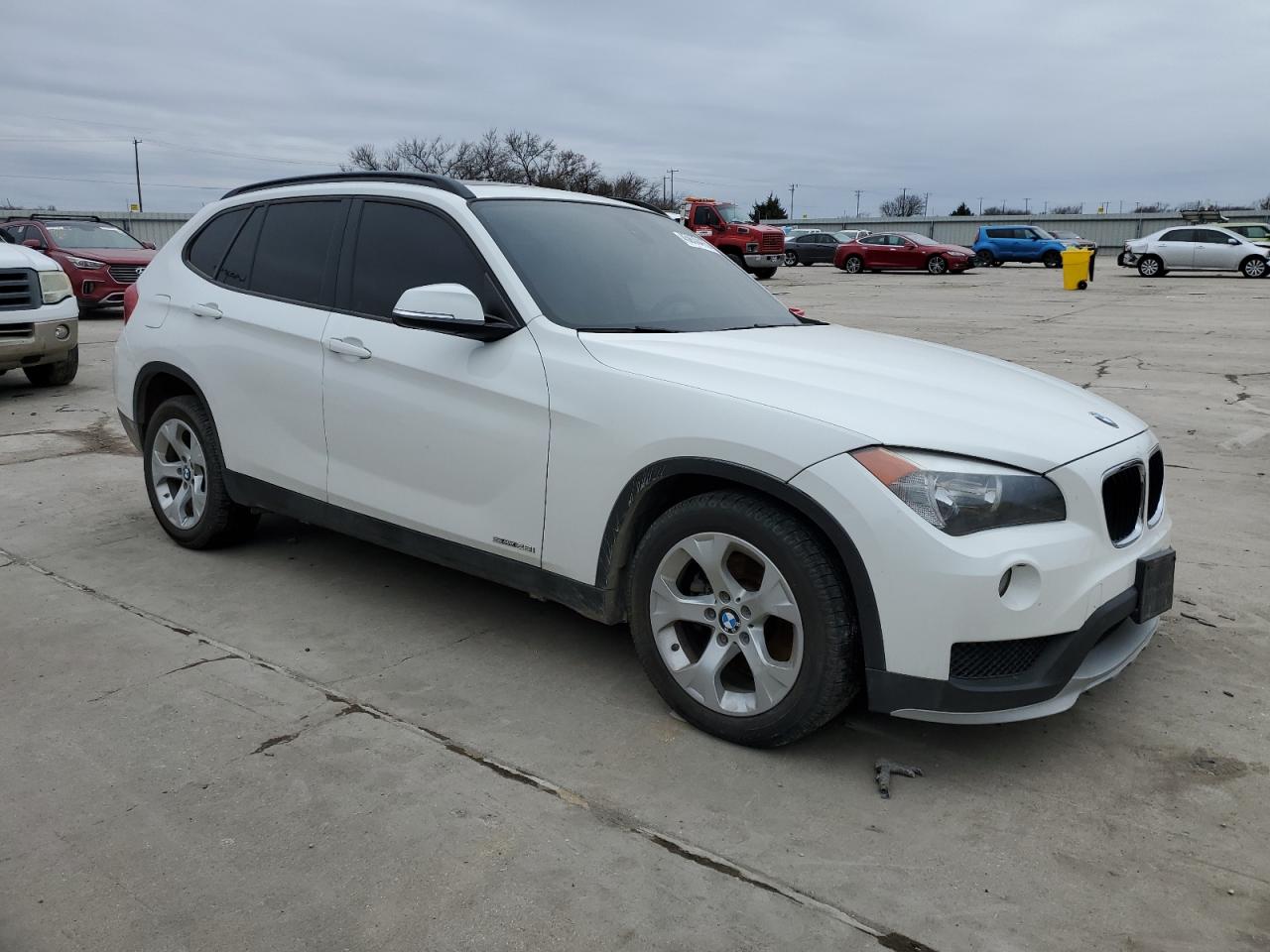 2015 BMW X1 - Image 4