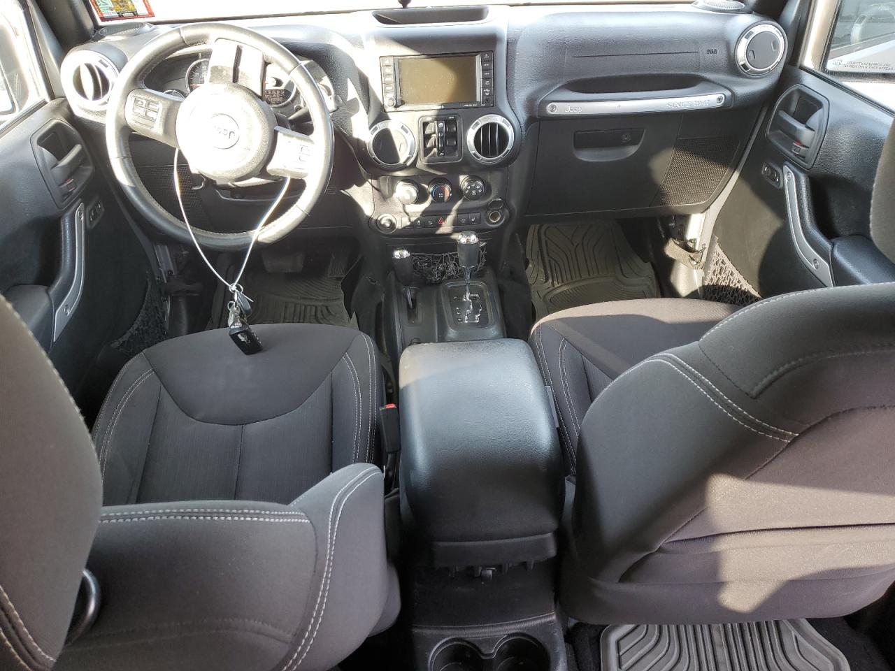 2016 Jeep Wrangler - Image 8