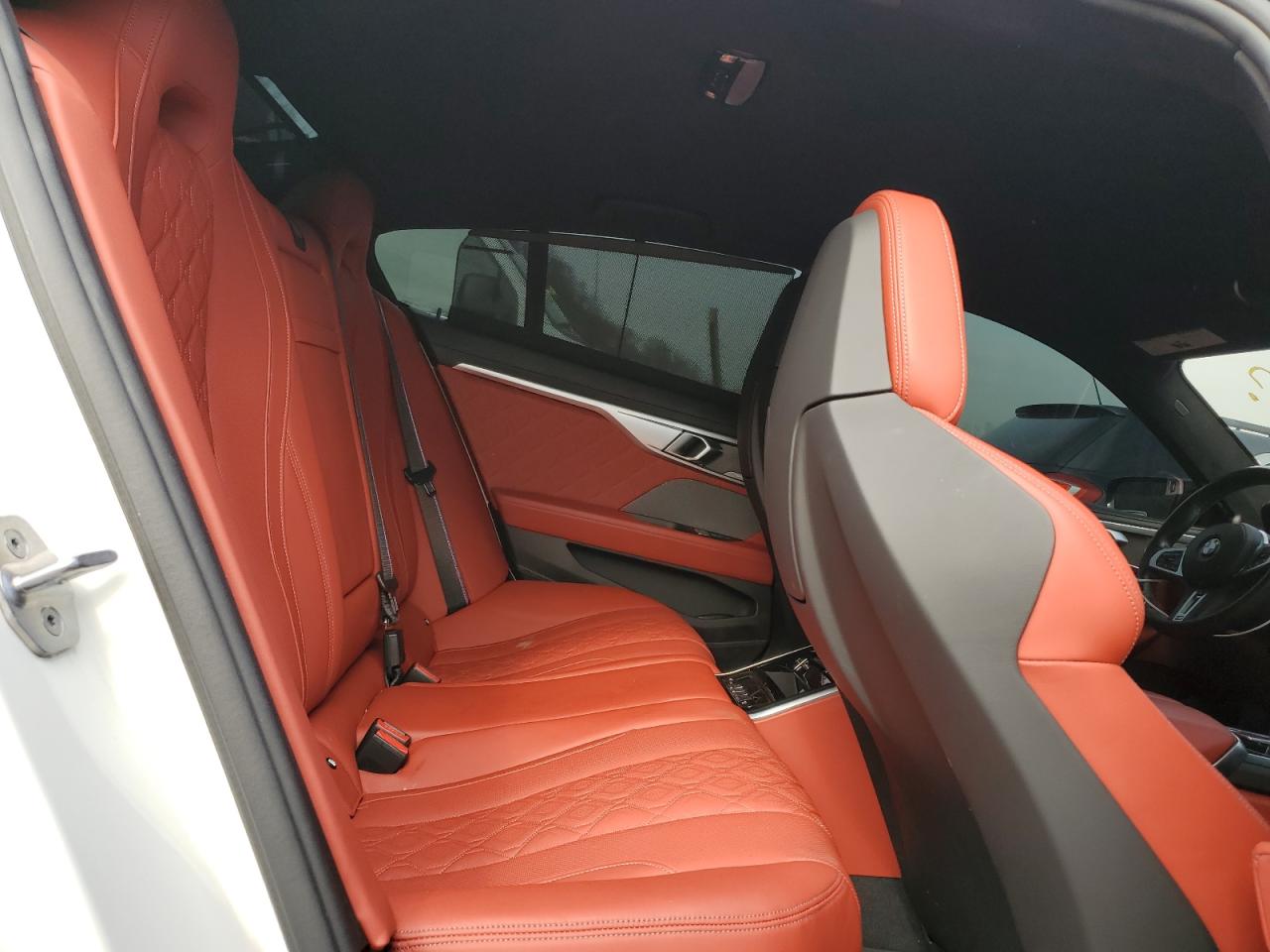 2022 BMW M8 - Image 10