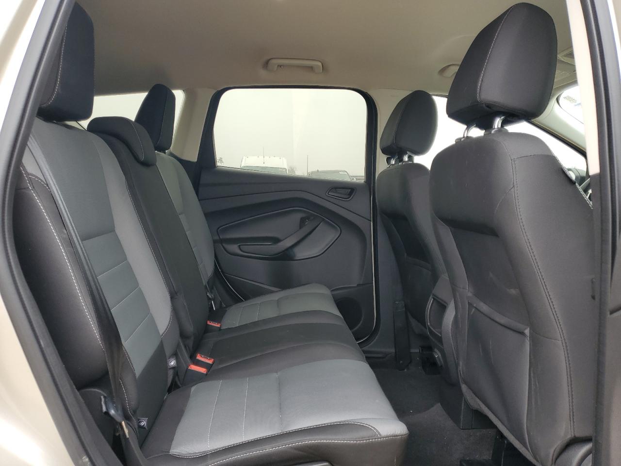 2017 Ford Escape - Image 11