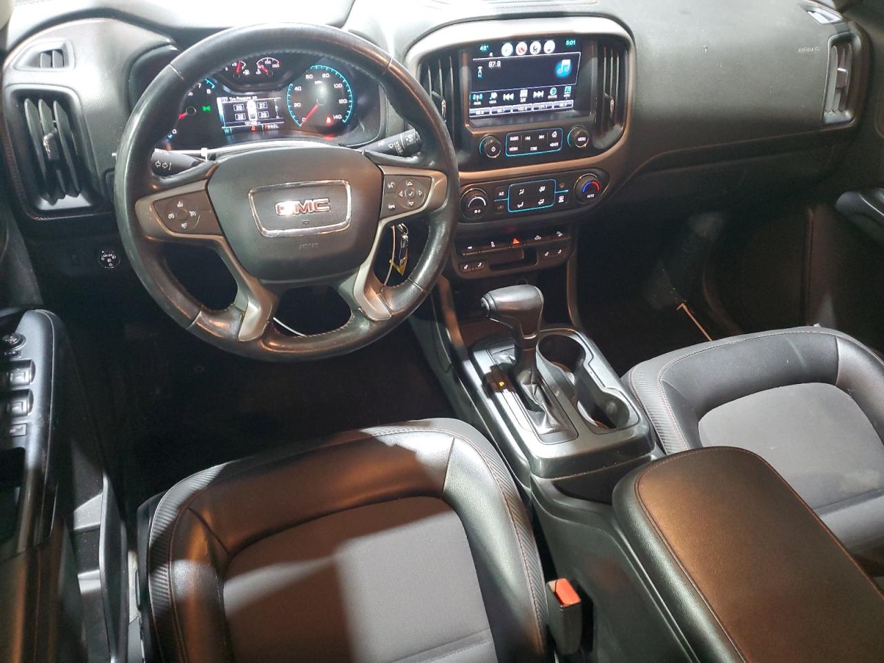 2017 GMC Canyon - Image 8