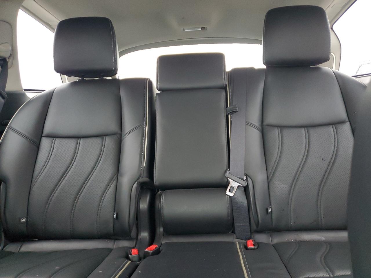 2018 Infiniti QX60 - Image 10