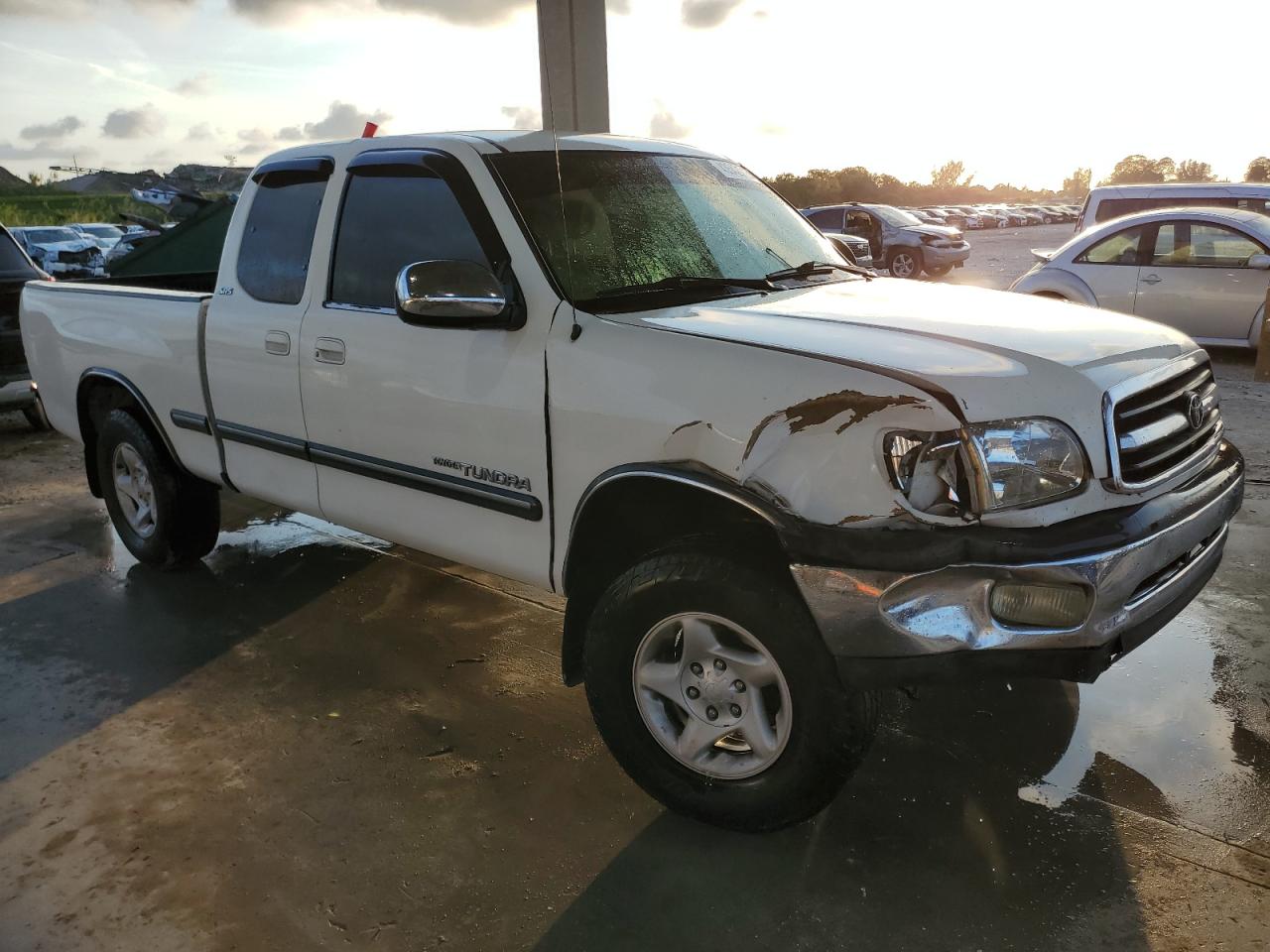 2002 Toyota Tundra - Image 4