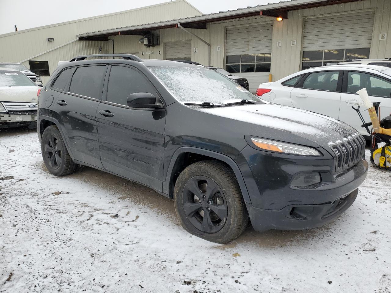 2016 Jeep Grand Cherokee - Image 4