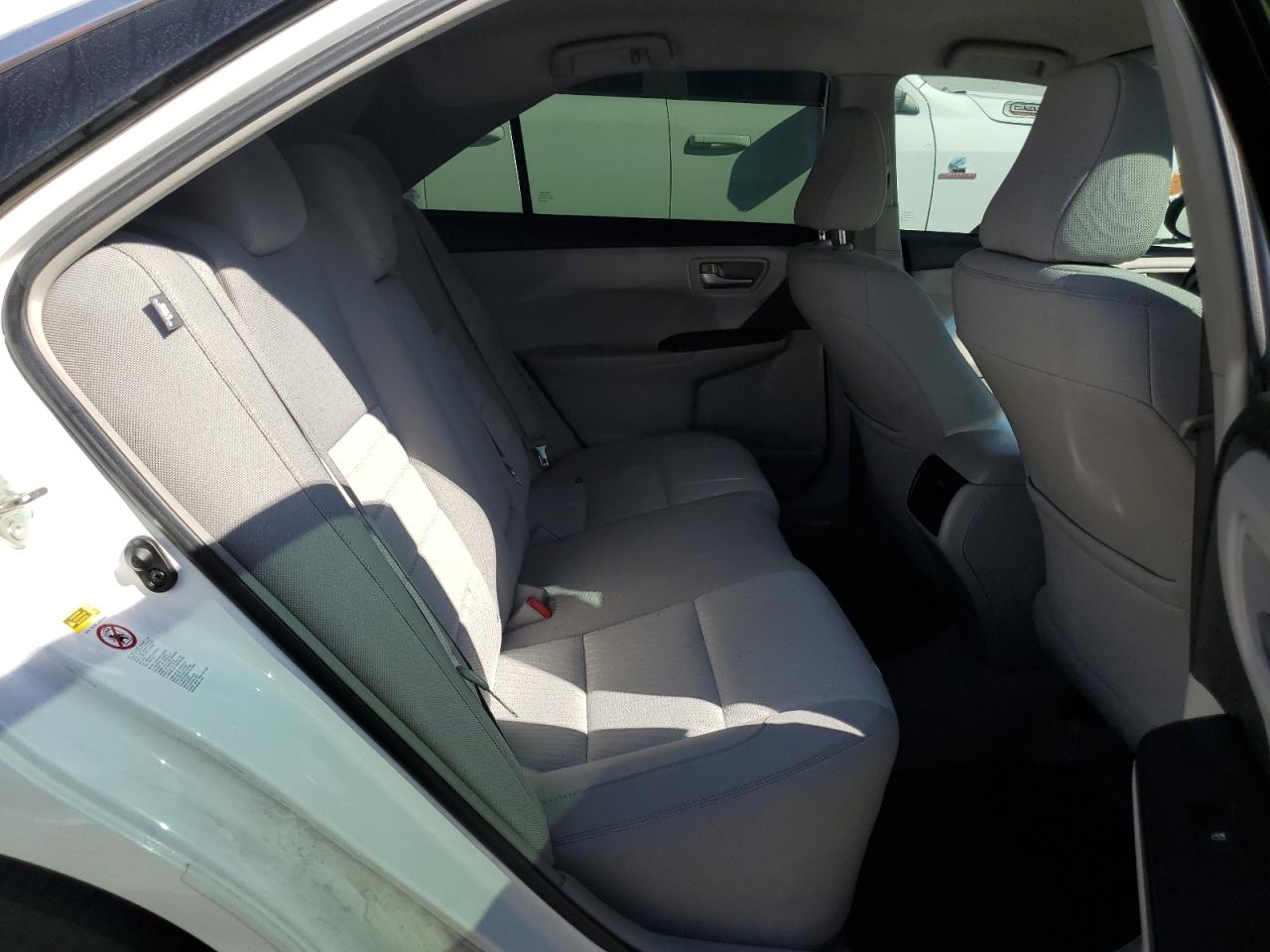 2015 Toyota Camry - Image 10
