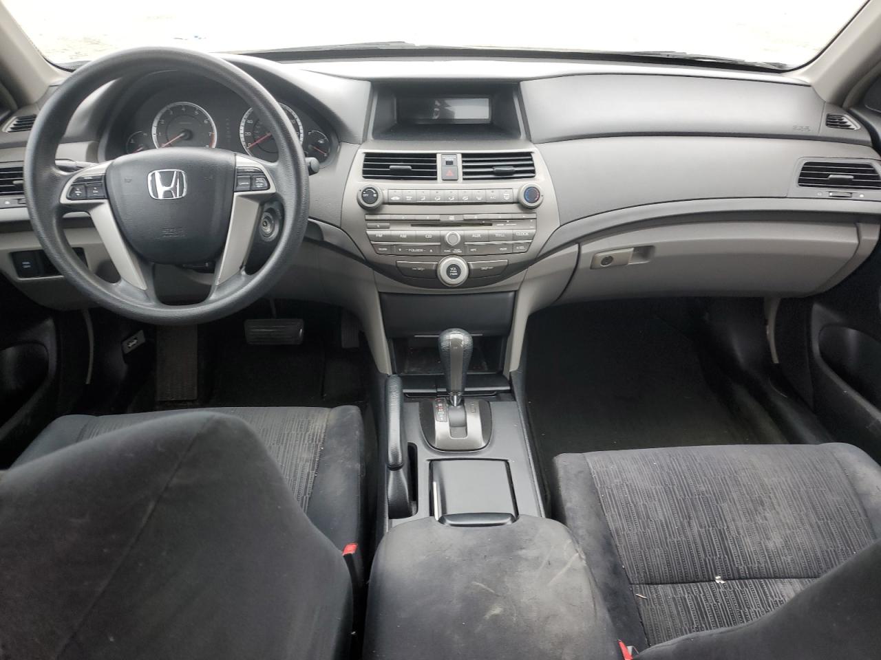 2009 Honda Accord - Image 8