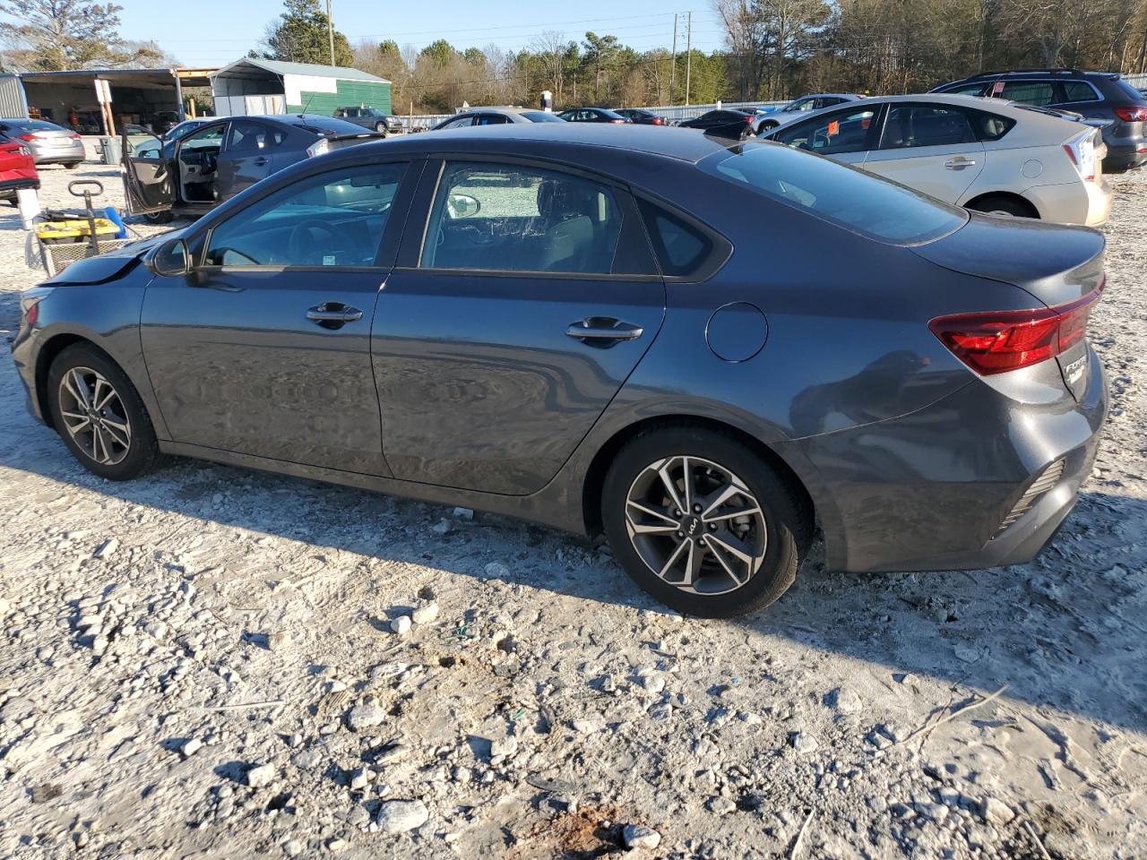 2023 Kia Forte - Image 2
