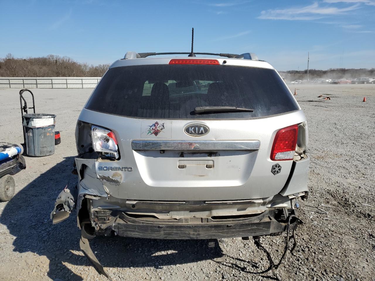 2011 Kia Sorento - Image 6