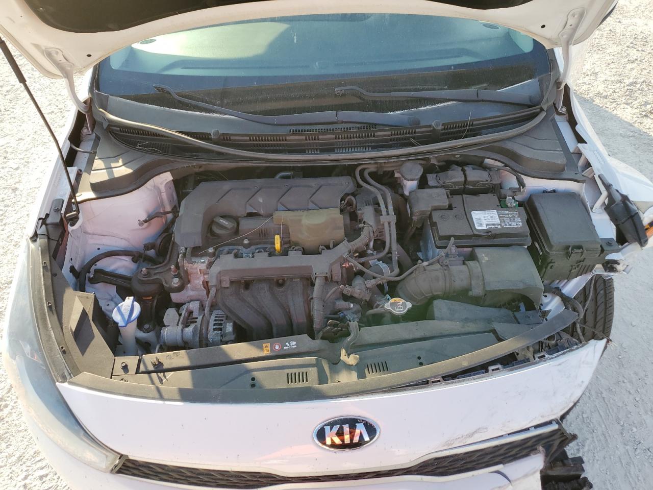 2020 Kia Rio - Image 11