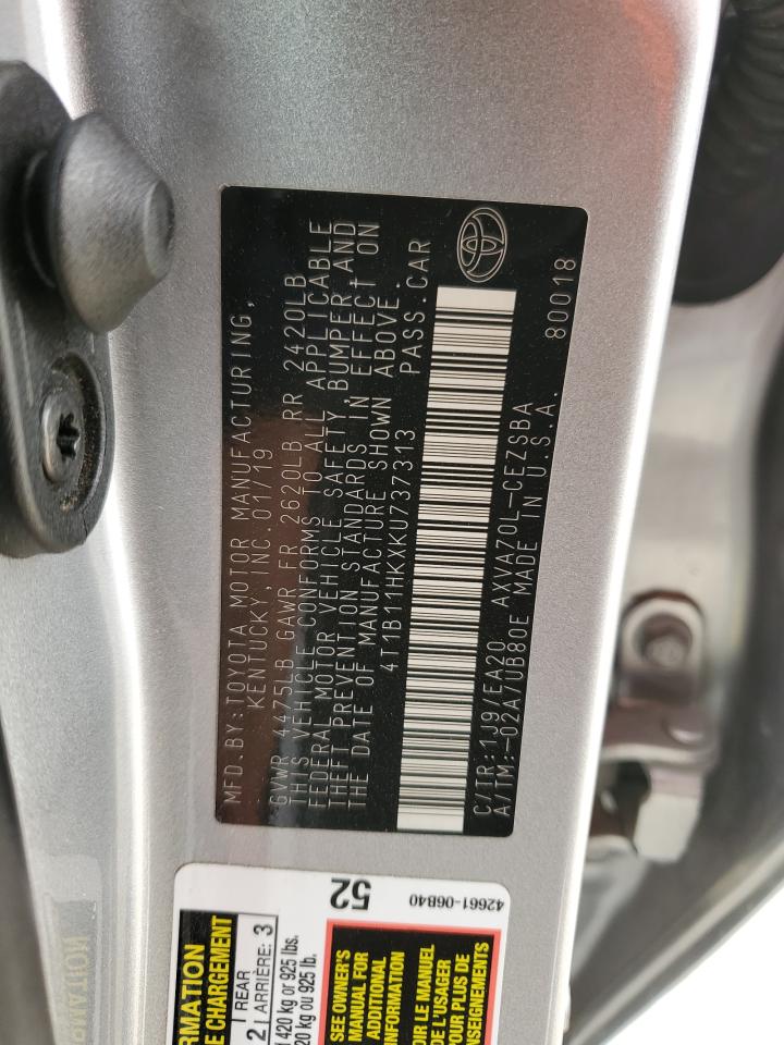 2019 Toyota Camry - Image 13