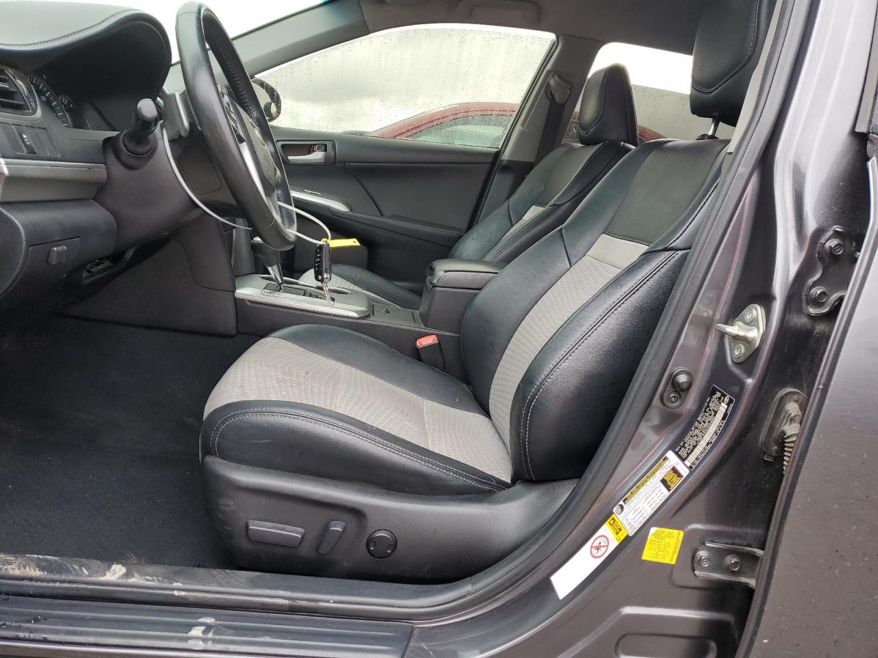 2014 Toyota Camry - Image 7
