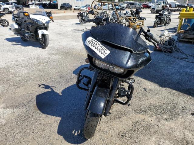  HARLEY-DAVIDSON FL 2018 Черный