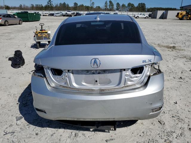 Седани ACURA ILX 2015 Сріблястий