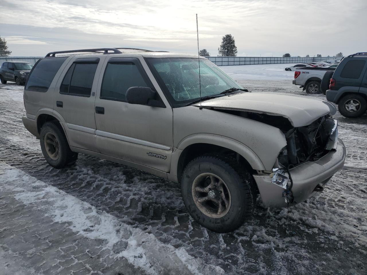 2001 GMC Jimmy - Image 4