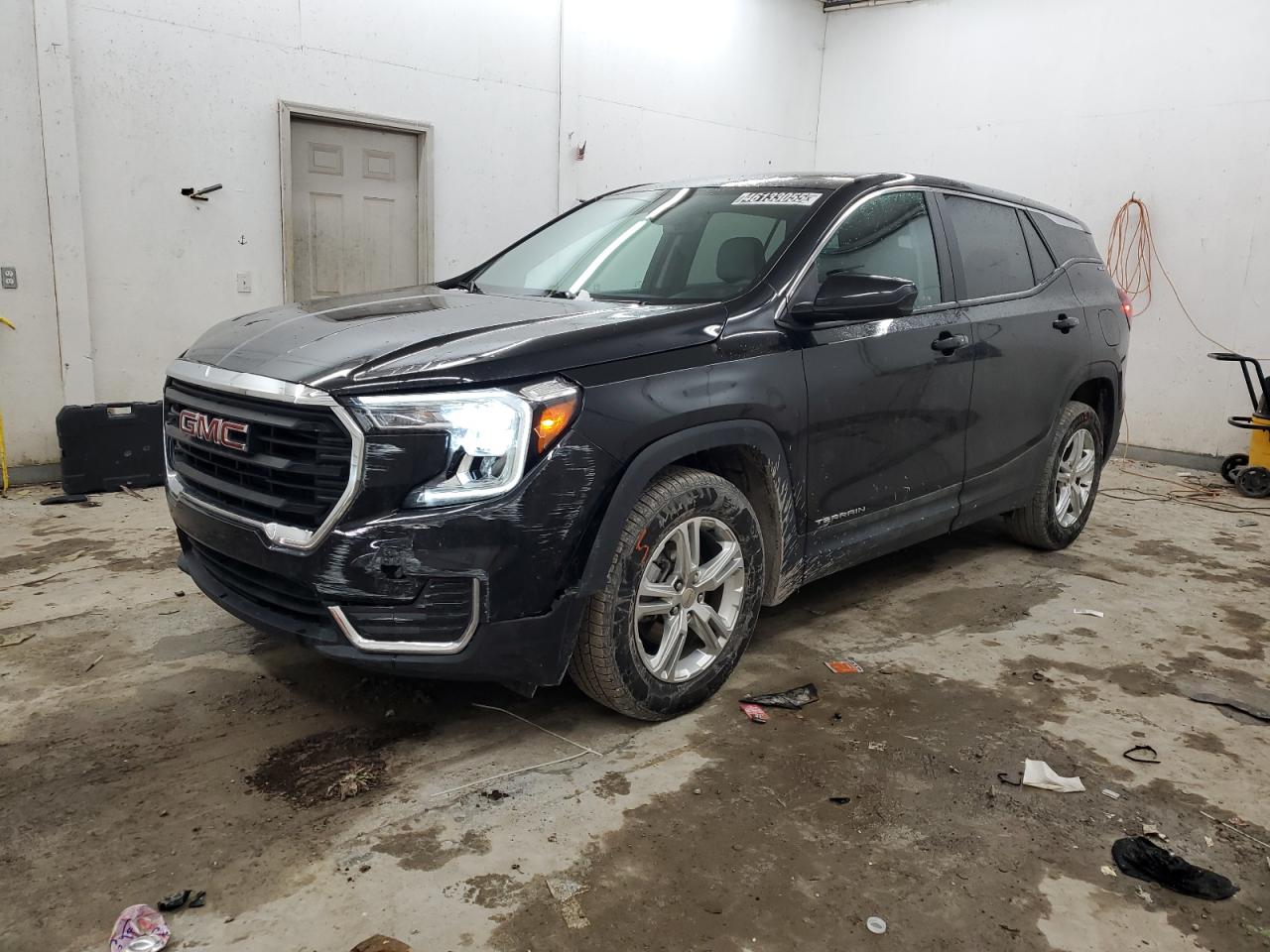 2022 GMC Terrain - Image 1