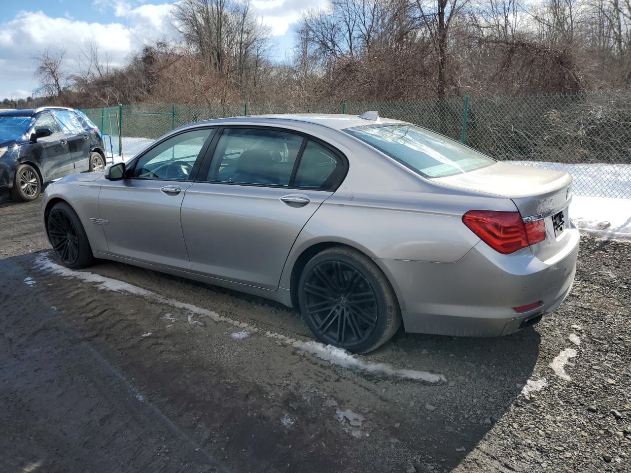 2010 BMW 7er - Image 2