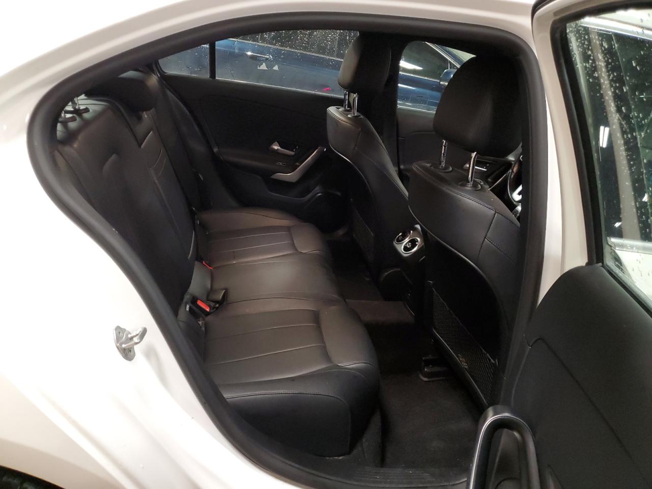 2022 Mercedes-Benz A-klasse - Image 10