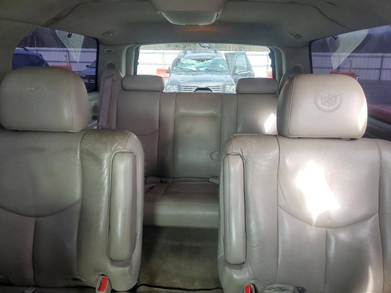 2005 Cadillac Escalade Esv VIN: 3GYFK66NX5G240695 Lot: 45814095