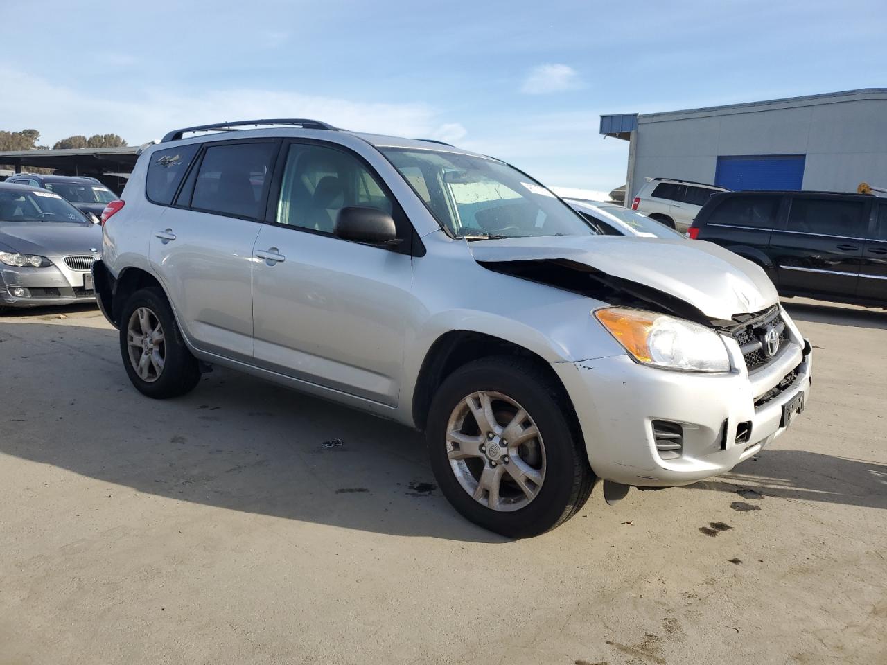 2012 Toyota RAV 4 - Image 4