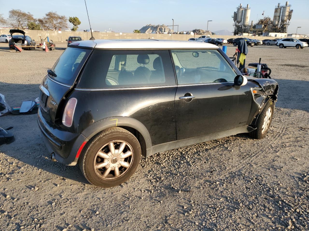 2004 MINI Cooper - Image 3