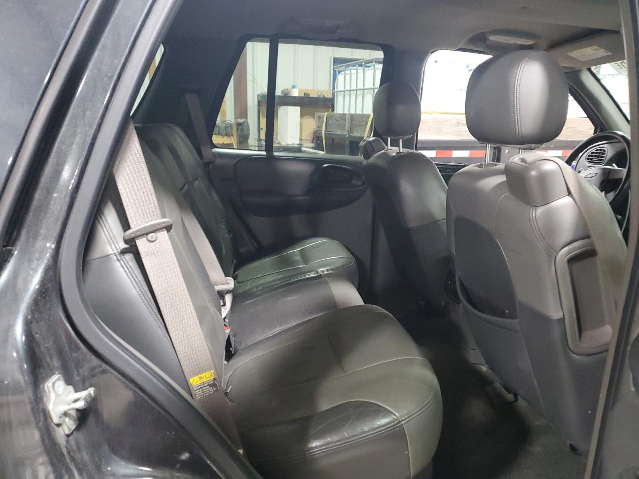 2004 Chevrolet TrailBlazer - Image 11