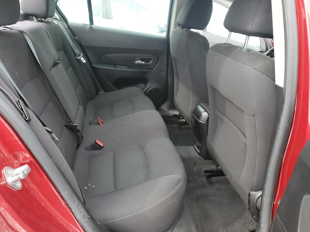 2012 Chevrolet Cruze - Image 10