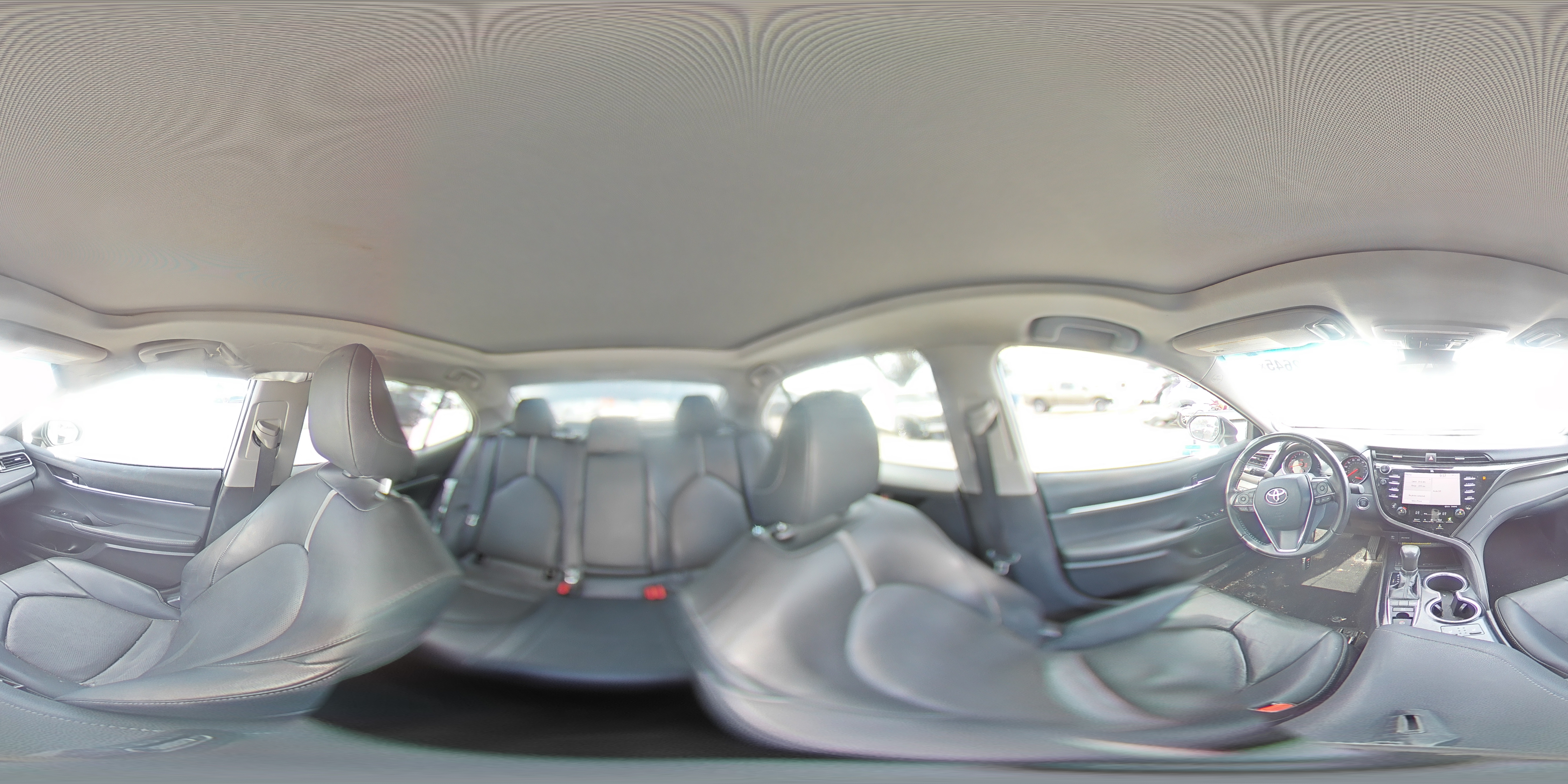 2019 Toyota Camry - Image 13
