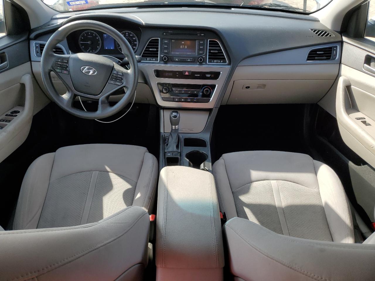 2015 Hyundai Sonata - Image 8