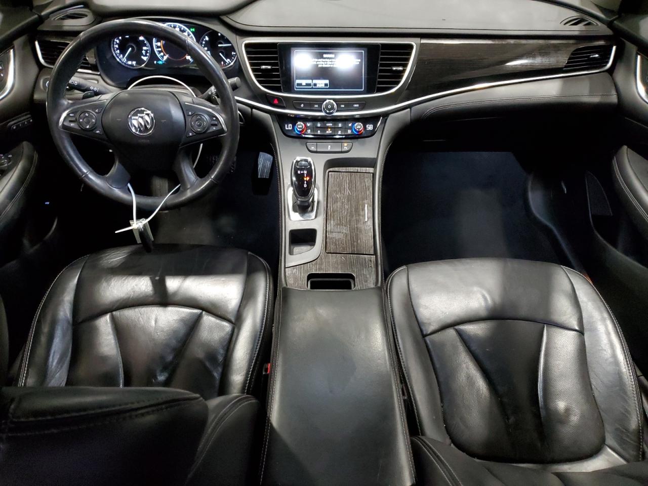 2017 Buick LaCrosse - Image 8