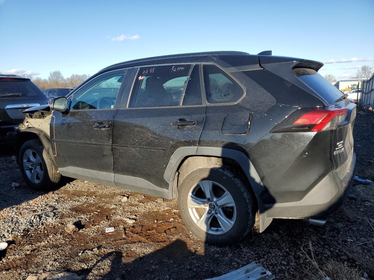 2019 Toyota RAV 4 - Image 2