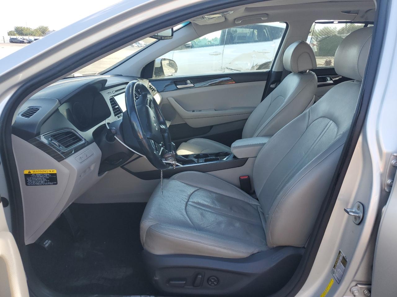 2015 Hyundai Sonata - Image 7