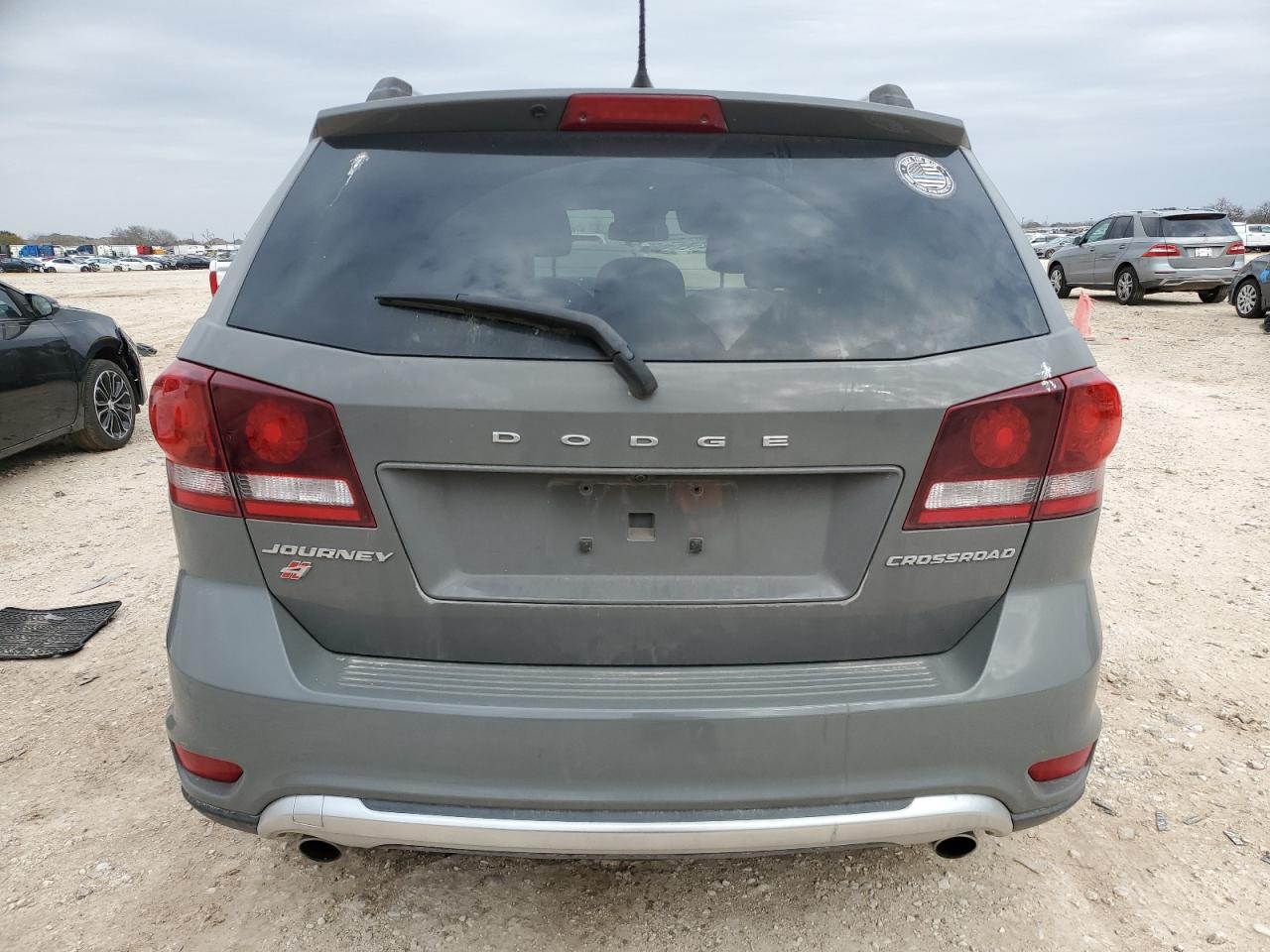 2019 Dodge Journey - Image 6
