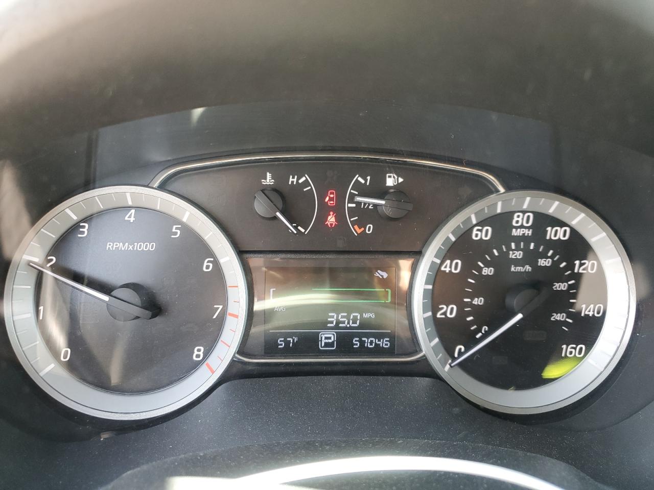 2015 Nissan Sentra - Image 9