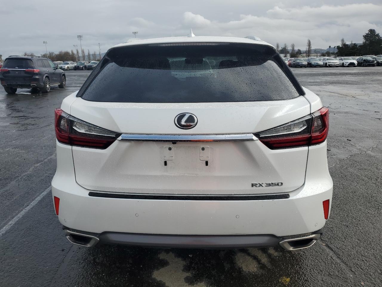 2018 Lexus RX - Image 6