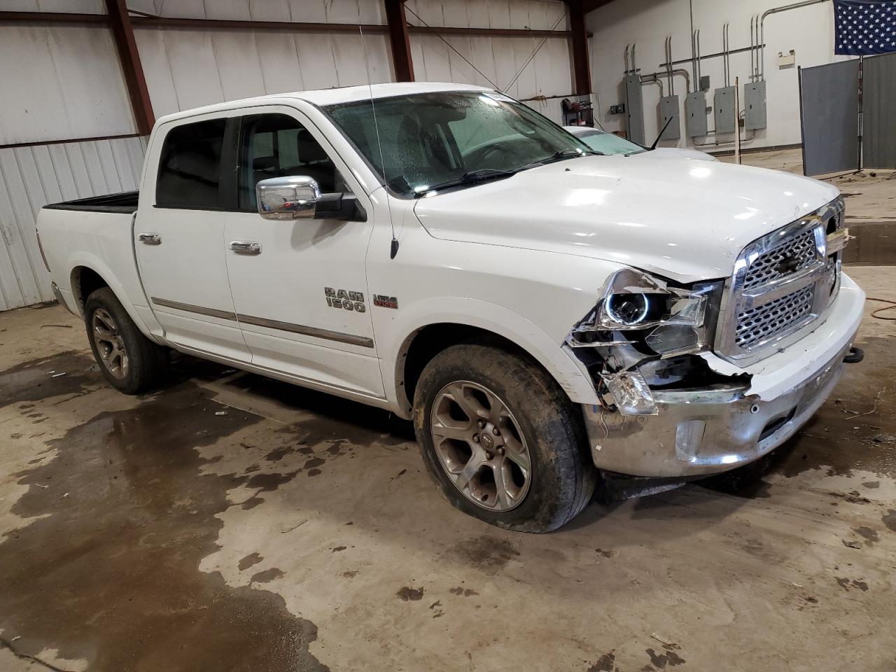 2017 RAM 1500 - Image 4