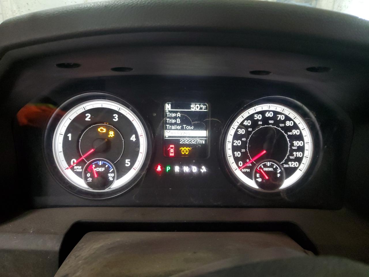 2014 RAM 3500 - Image 9