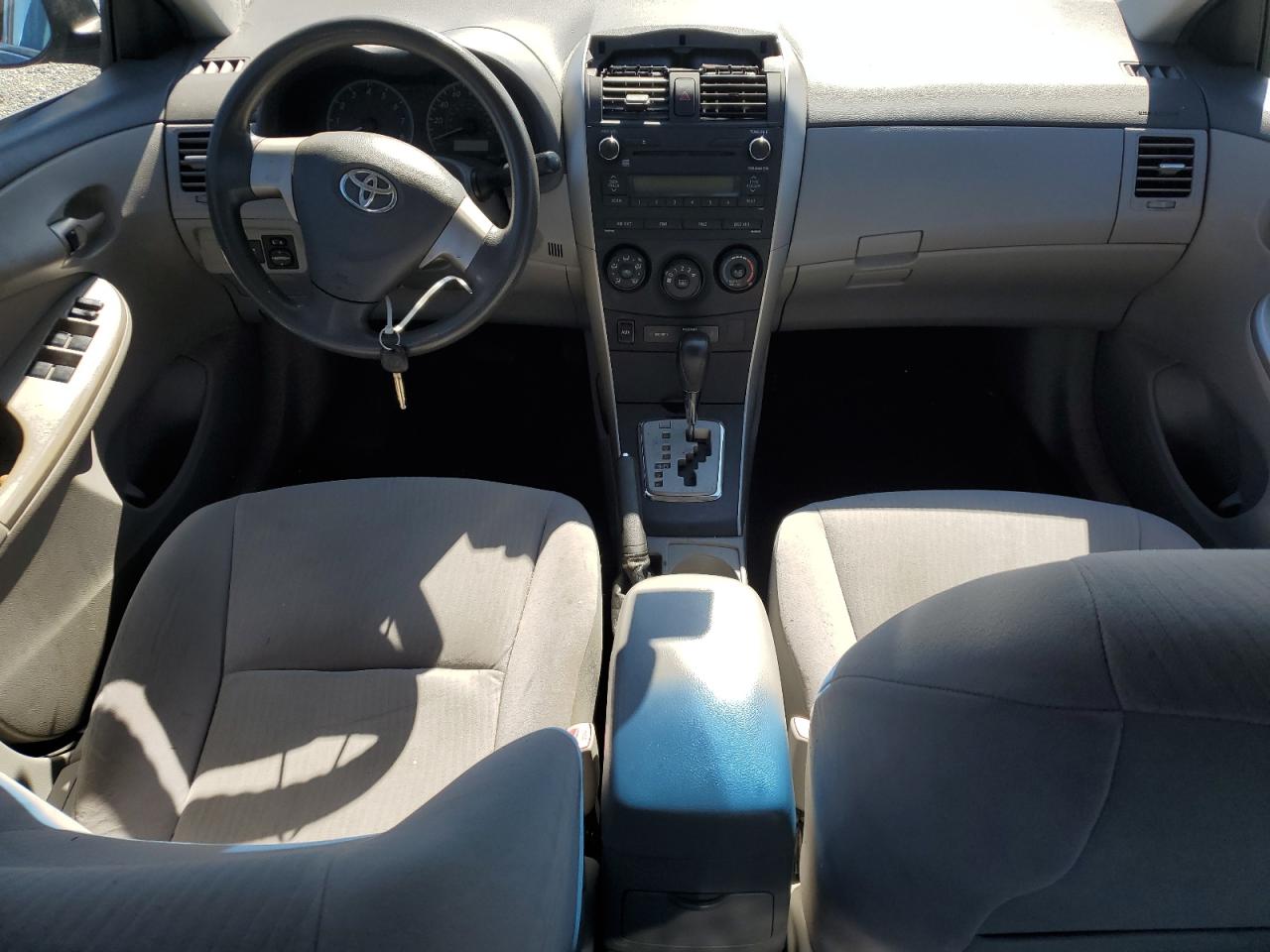 2010 Toyota Corolla - Image 8