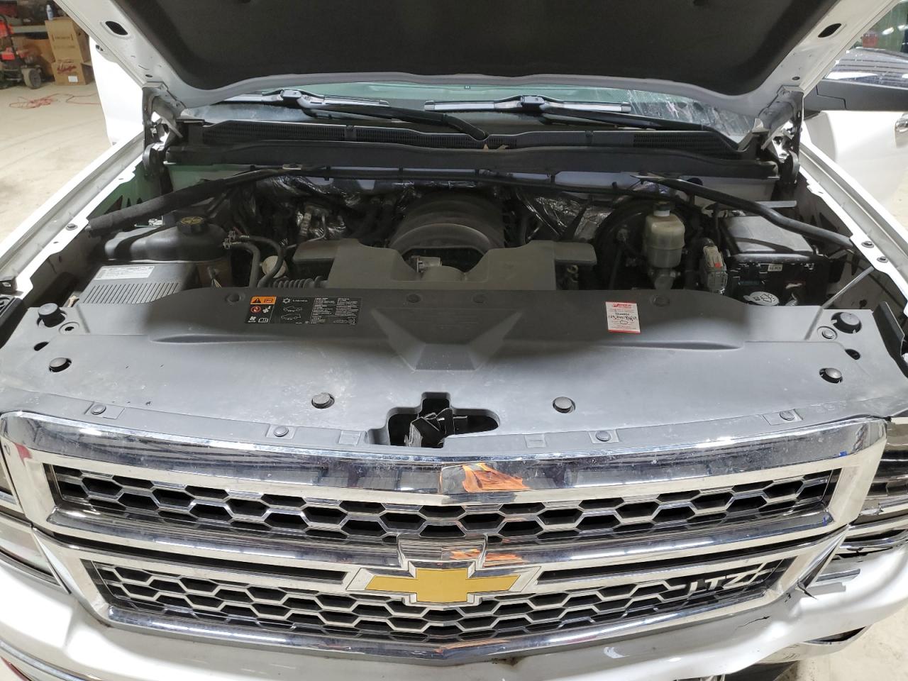 2014 Chevrolet Silverado - Image 11
