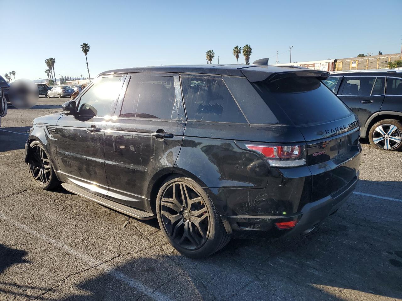 2017 Land Rover Range Rover - Image 2
