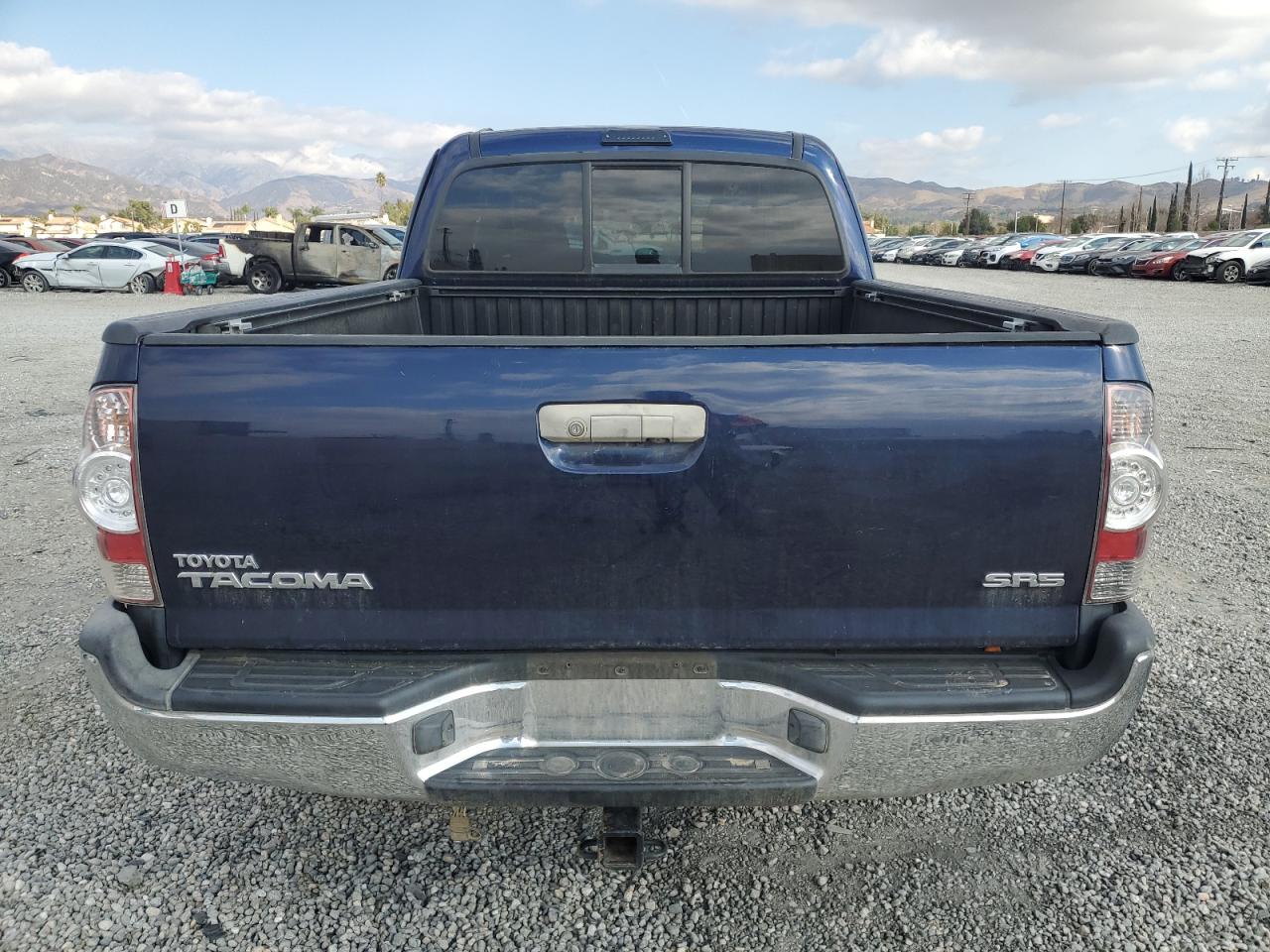 2013 Toyota Tacoma - Image 6