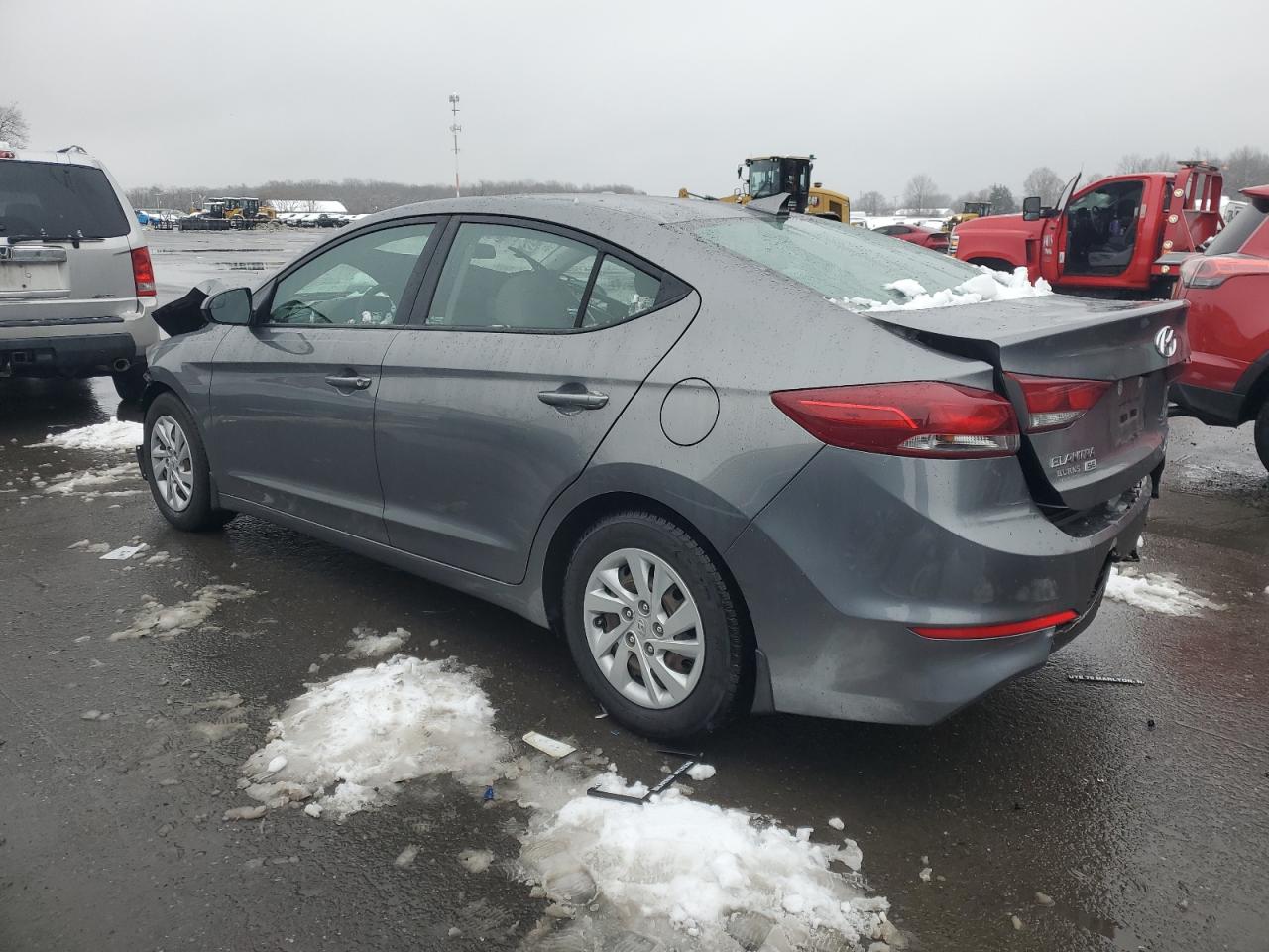 2018 Hyundai Elantra - Image 2