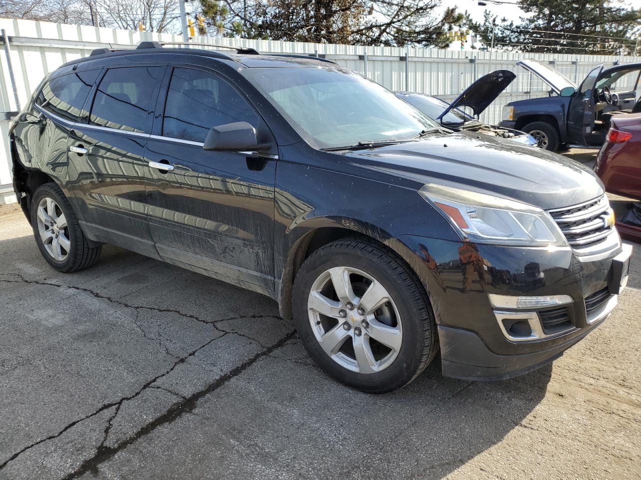 2016 Chevrolet Traverse - Image 4