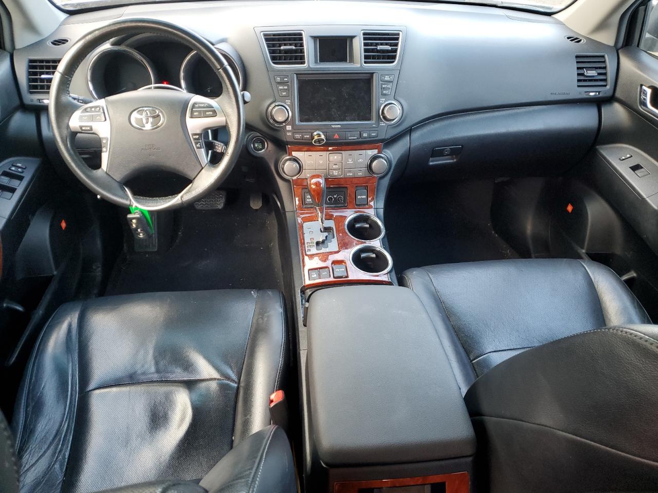 2012 Toyota Highlander - Image 8