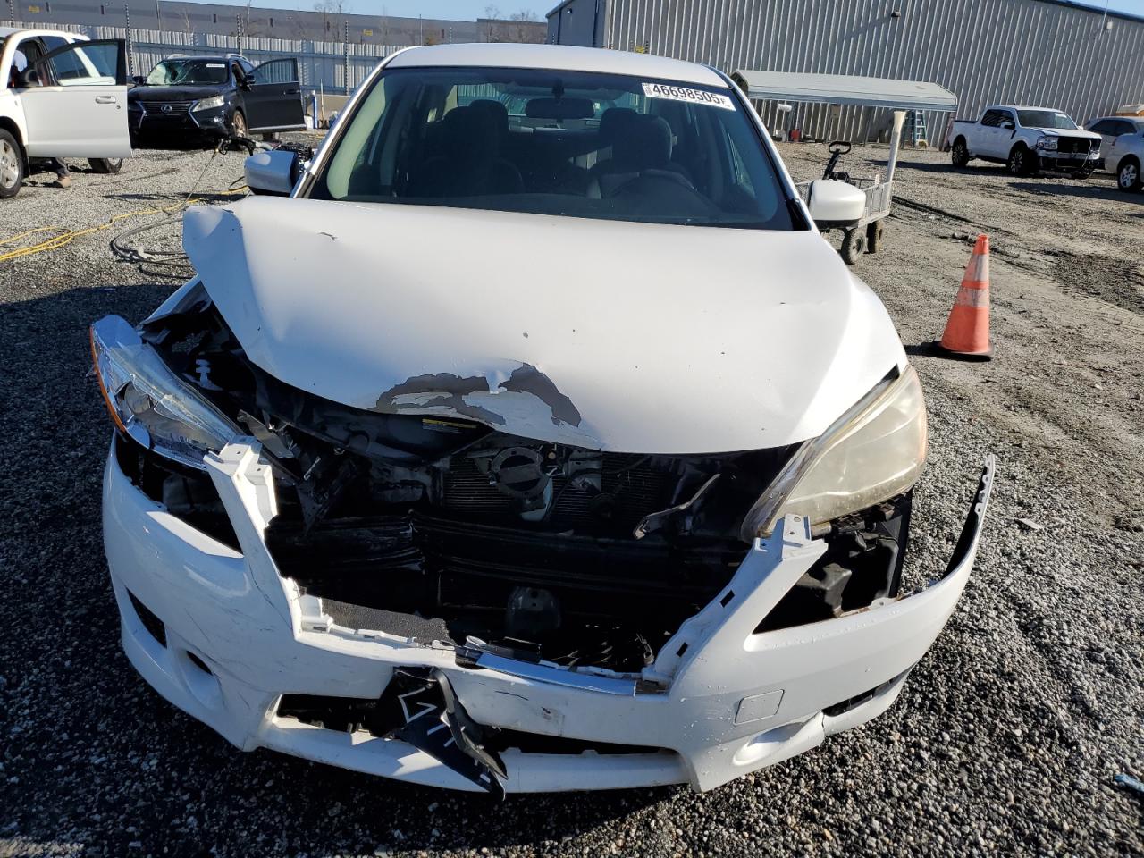 2014 Nissan Sentra - Image 5