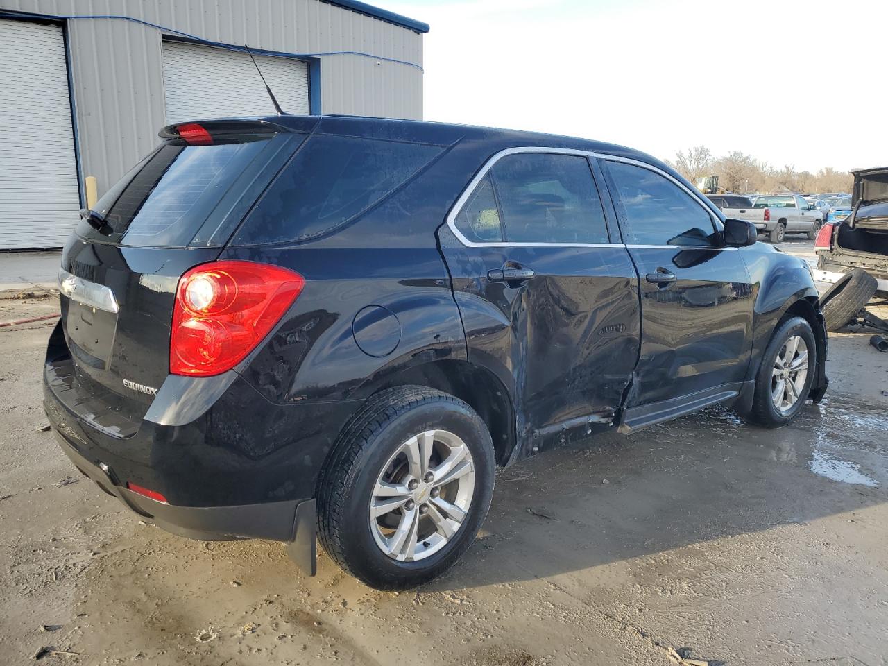 2011 Chevrolet Equinox - Image 3