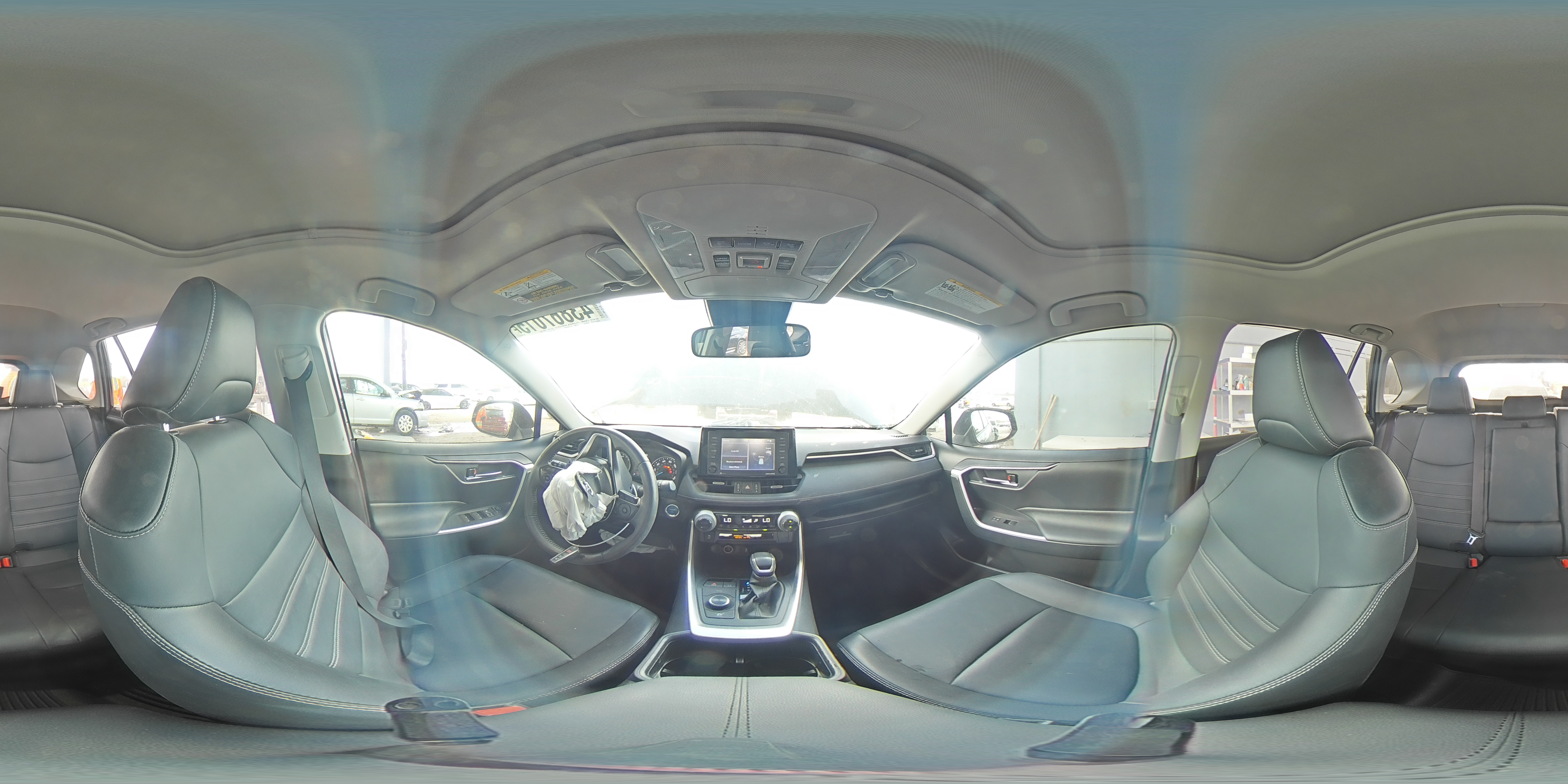 2022 Toyota RAV 4 - Image 15
