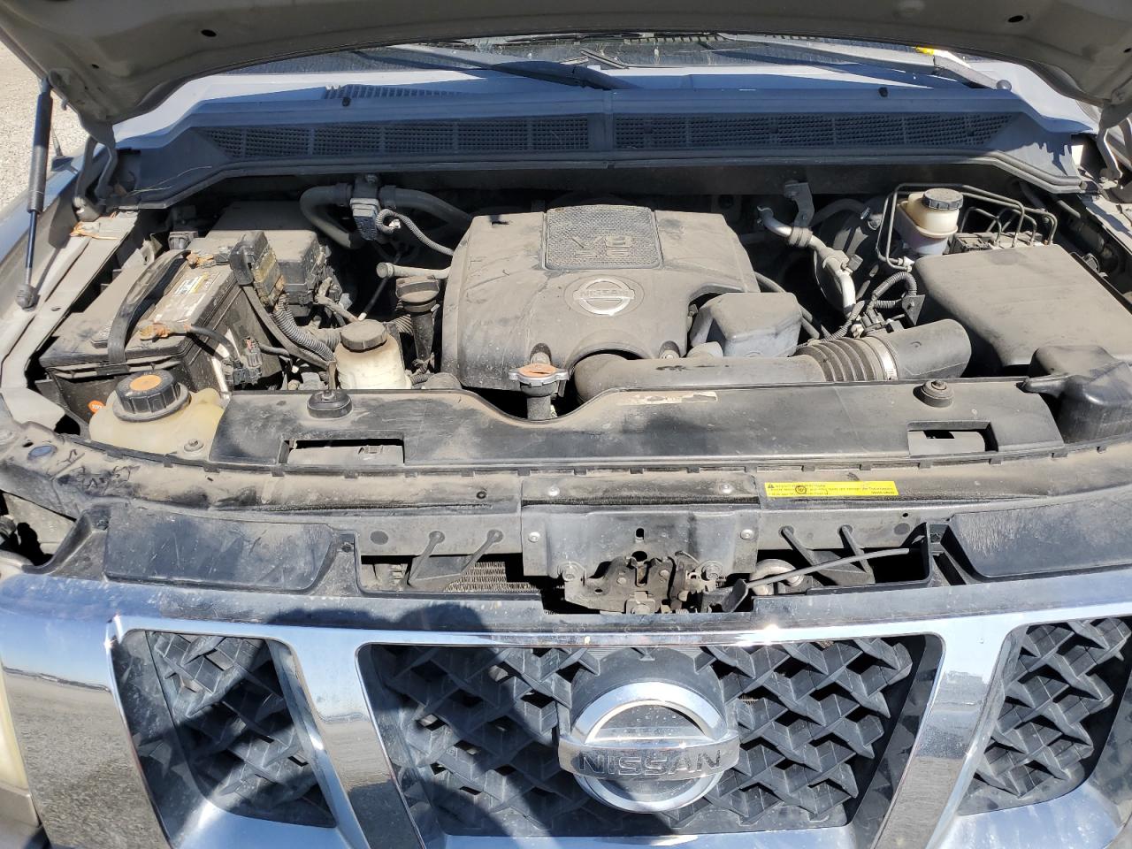 2008 Nissan Titan - Image 11
