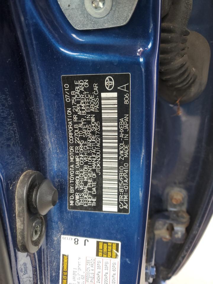 2010 Toyota Prius - Image 12