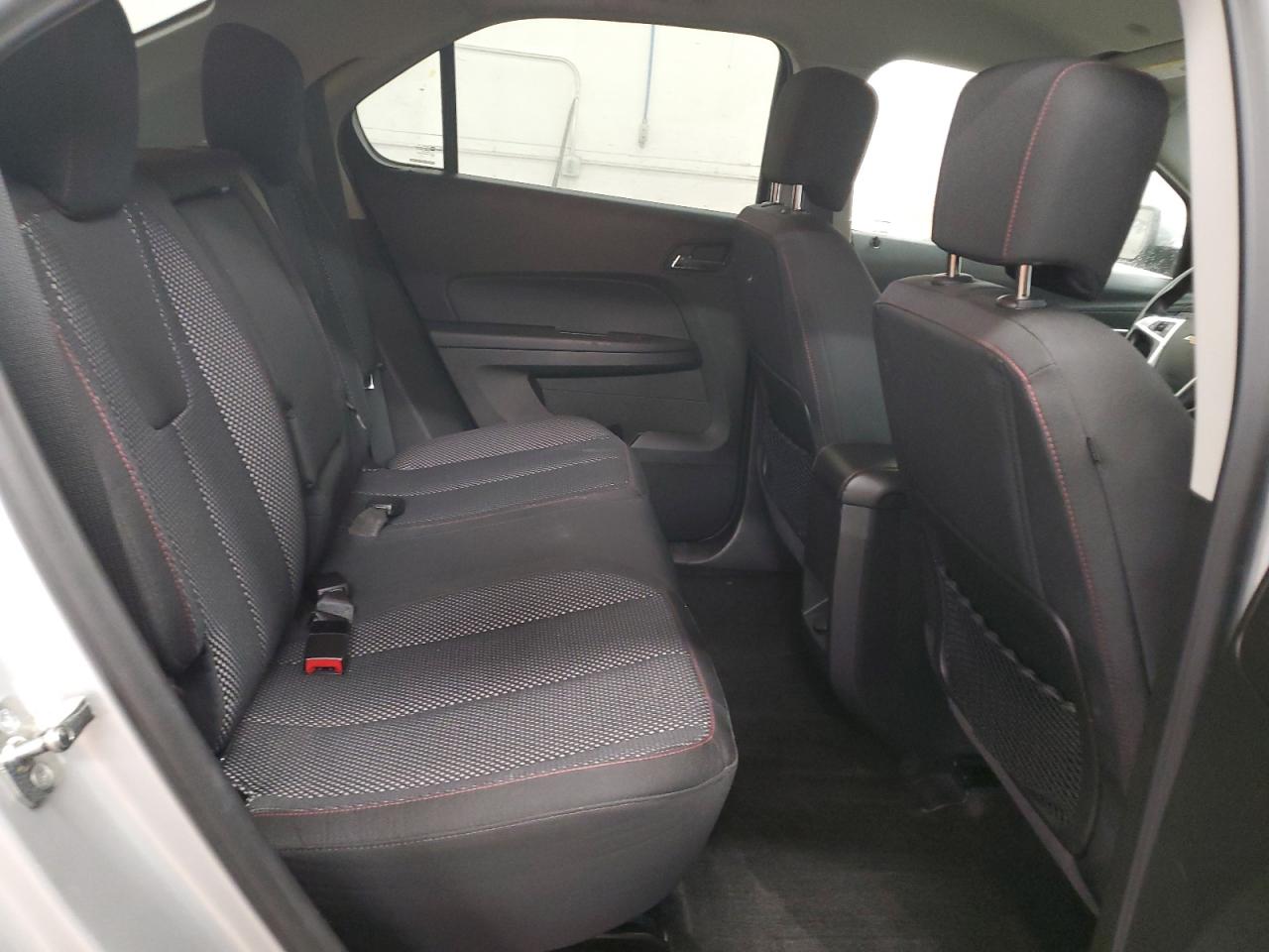 2015 Chevrolet Equinox - Image 11